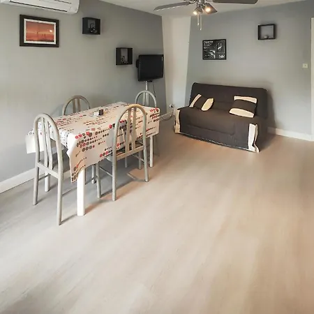 1 Bedroom Lovely In * Agde