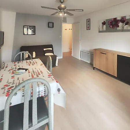 1 Bedroom Lovely In *
