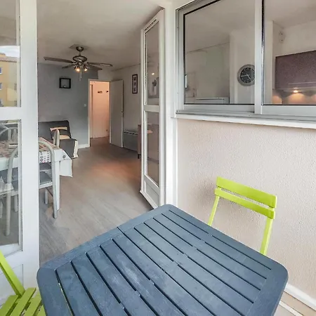 Appartement 1 Bedroom Lovely In *